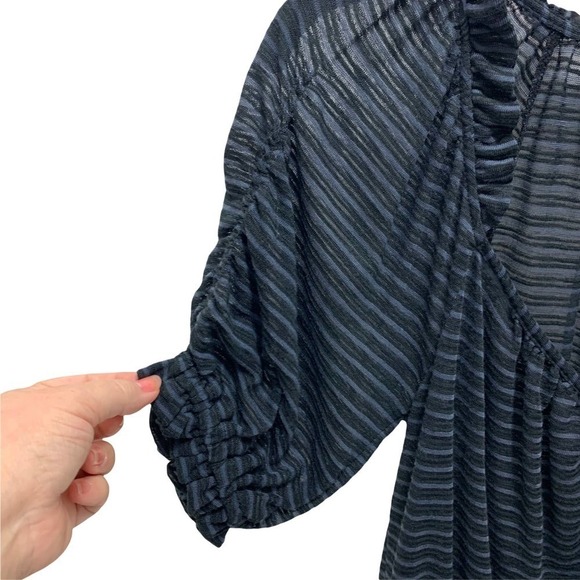 Free People NWT Dorothy Top Black Gray Stripe, XS - Picture 7 of 14